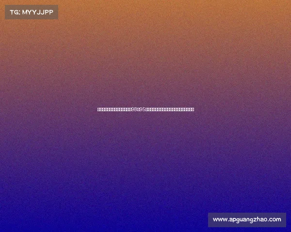 星光对决落幕，最终比分定格在98比95，主队险胜客队，球员激情相拥庆祝胜利时刻